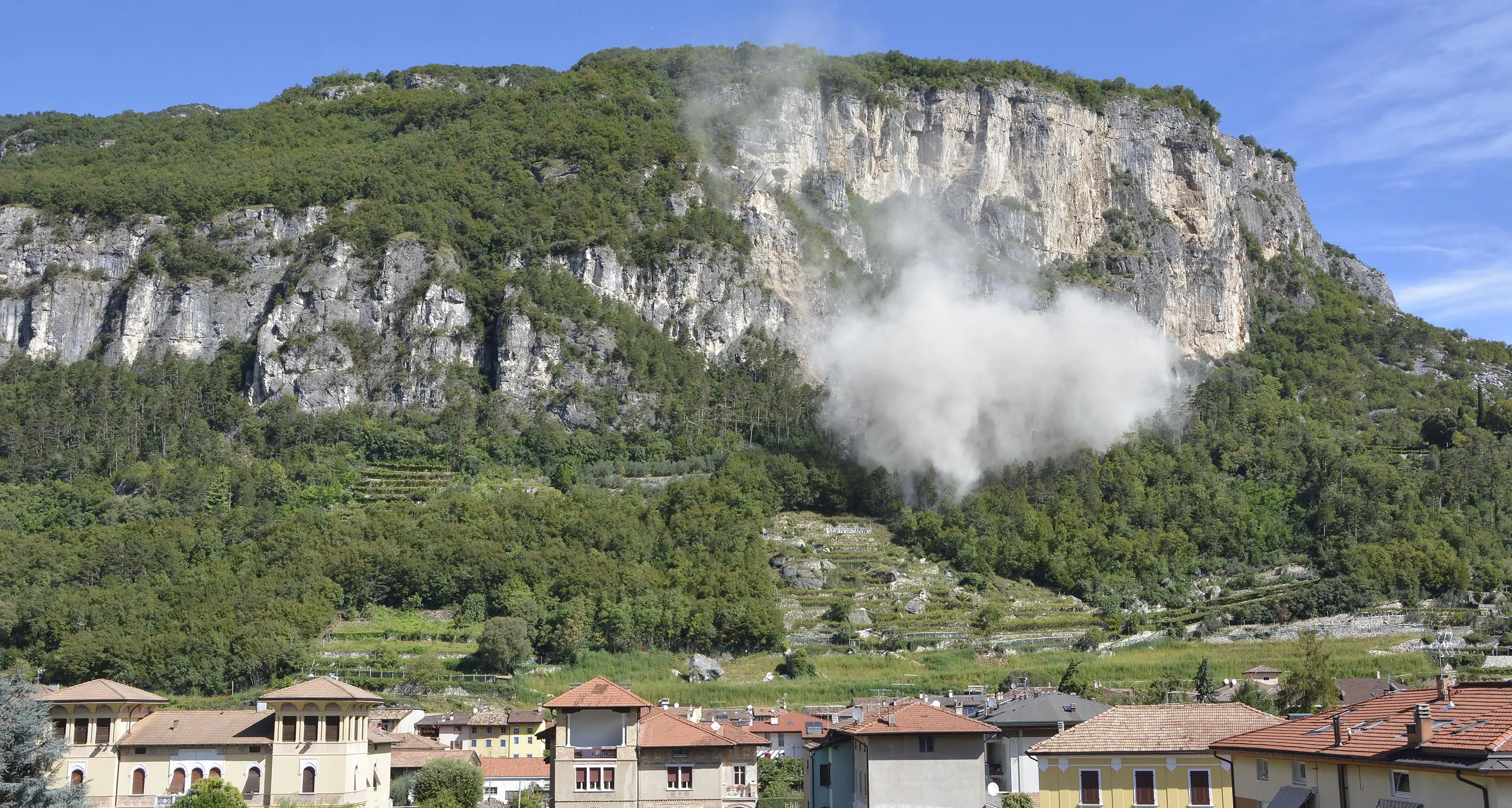 Diedro, niente evacuazioni: ci saranno brillamenti \"mirati\"