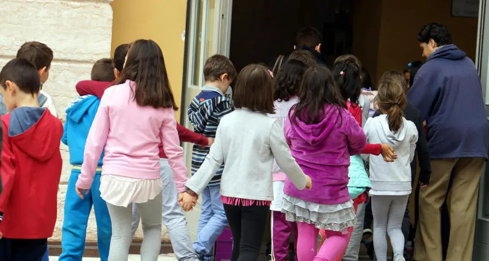 Clil, la Provincia fa un passo indietro