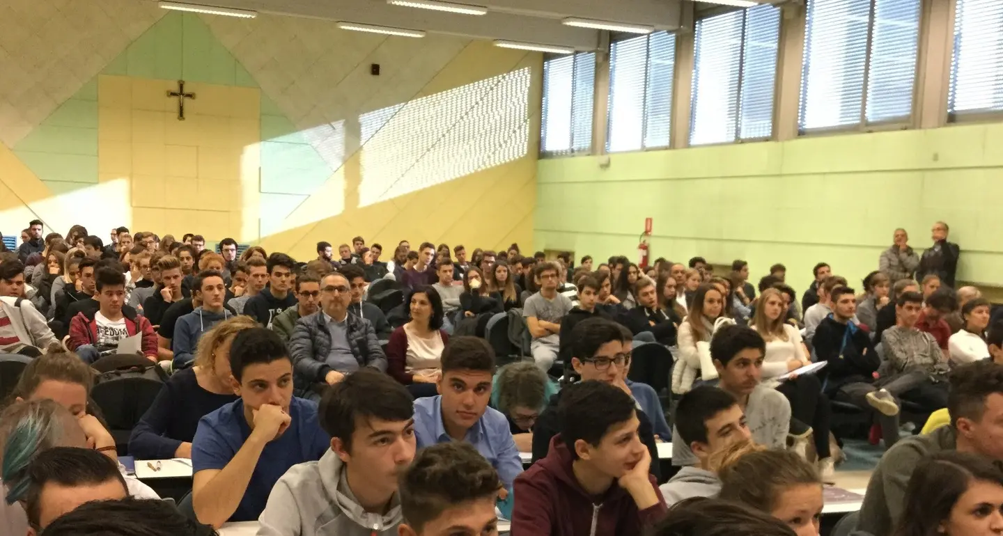 Fra scuola e lavoro, studenti Fbk e Sat creano una rete