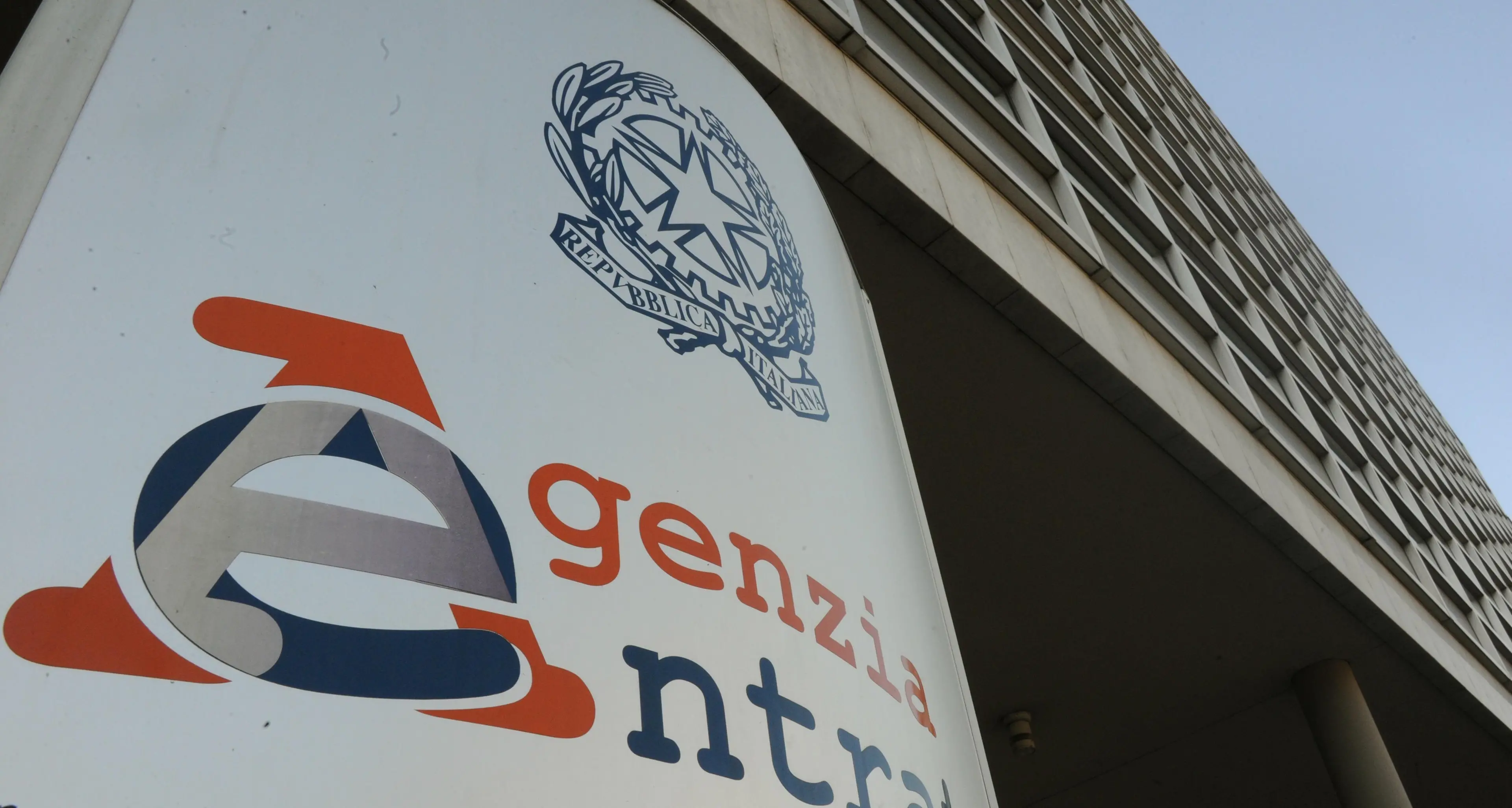 Agenzia delle Entrate, attenti a false mail