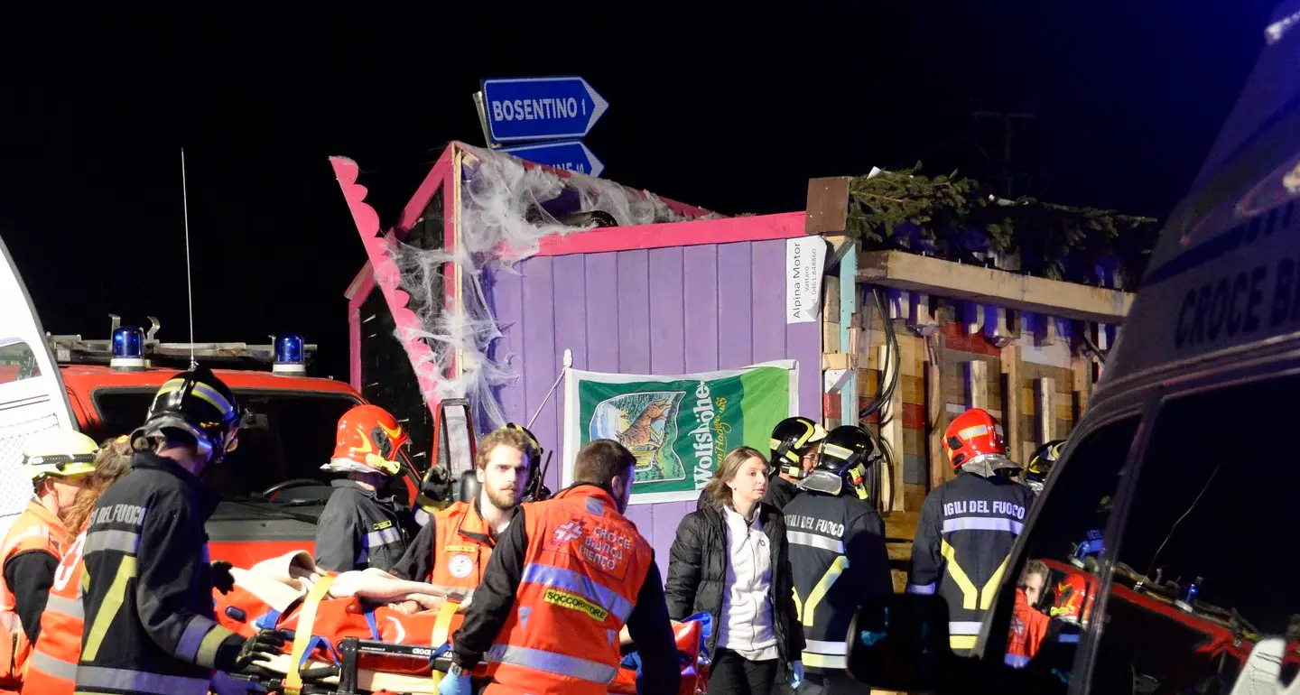 Carro rovesciato, tre indagati e indagini chiuse