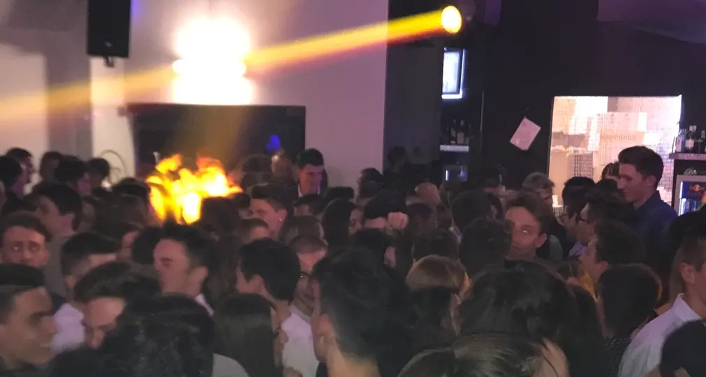 Invasione «dance»: in mille per il debutto del «Papafico»