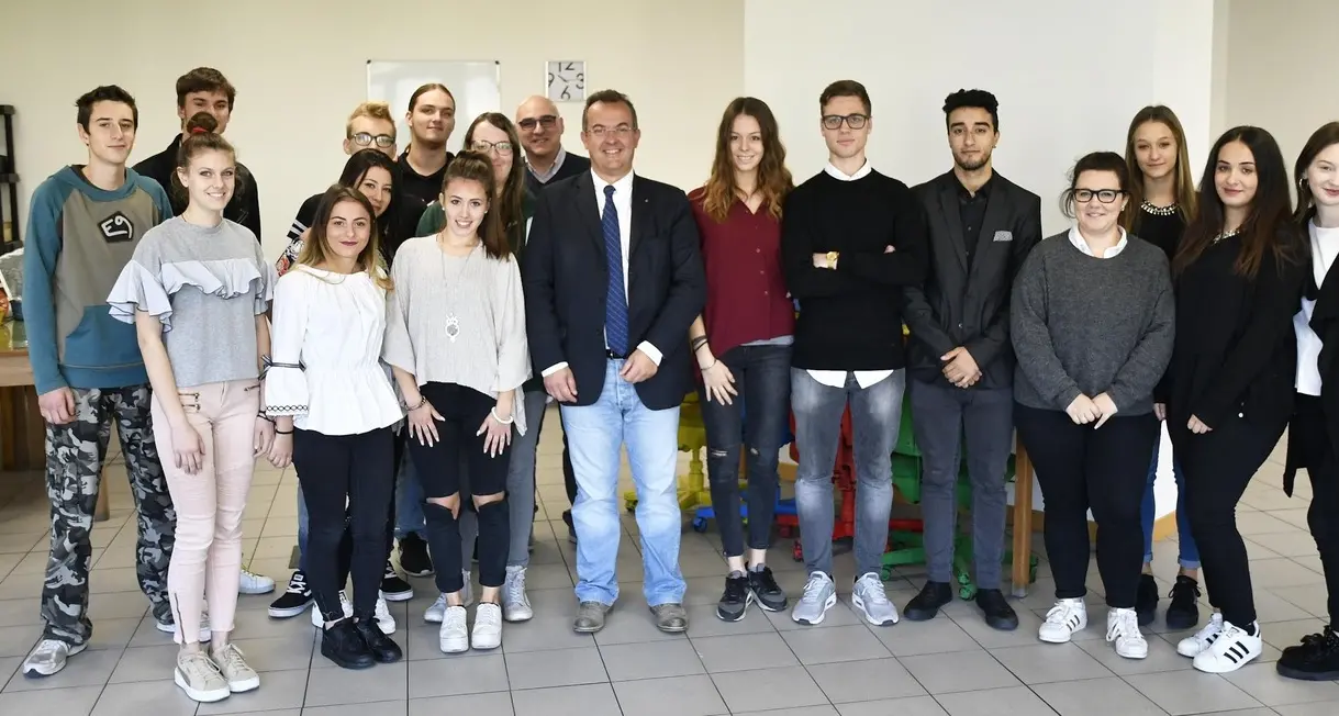 Università popolare, nuova sede