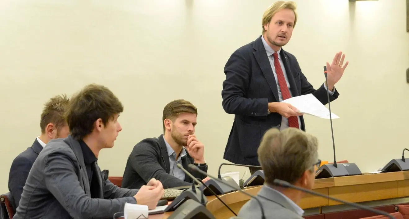 Imis, opposizioni avanti con l’ostruzionismo