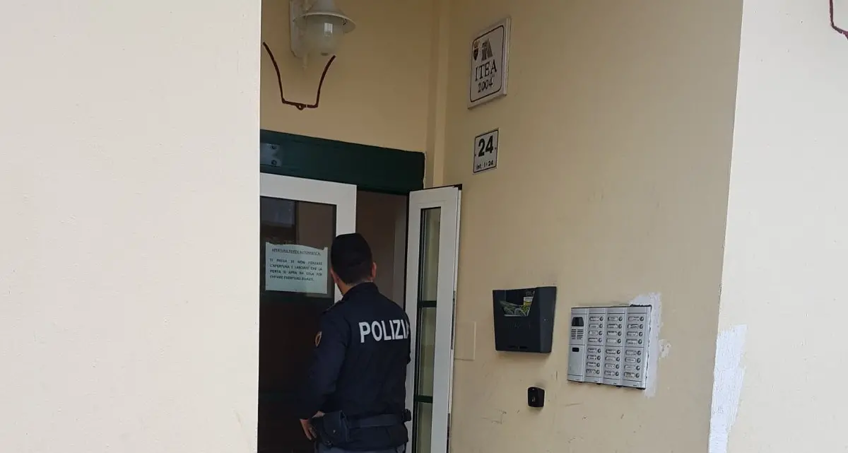 Trovato morto in un vano cantine a Trento Nord