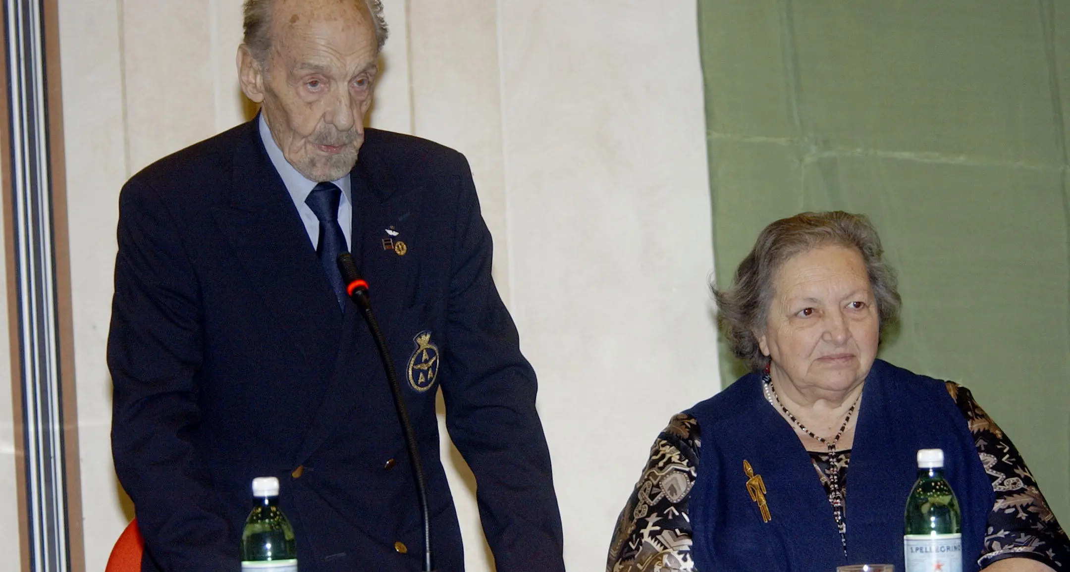 L'ultimo saluto alla contessa Maria Fede, figlia di Caproni
