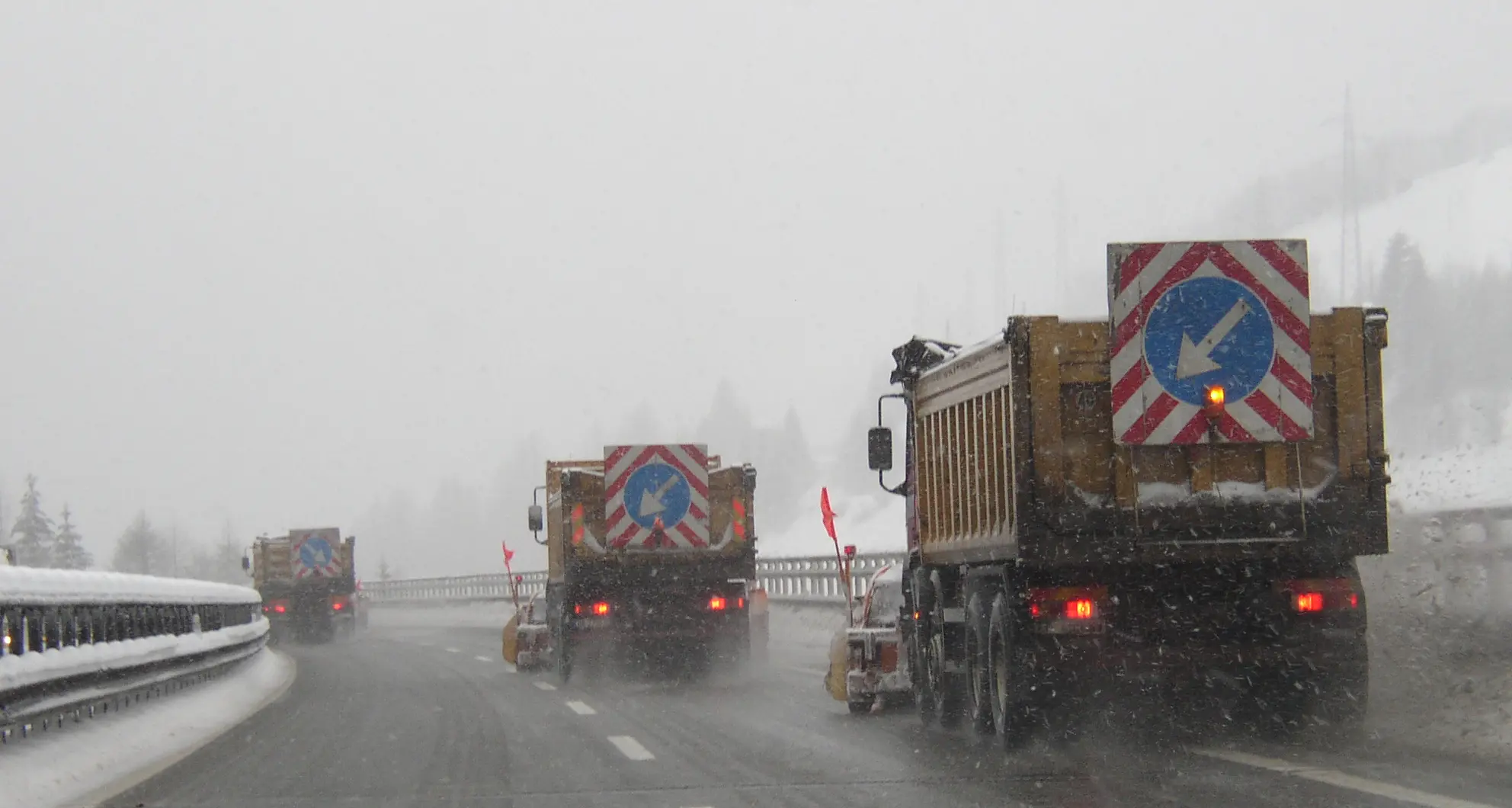 A22: pneumatici invernali o catene a bordo