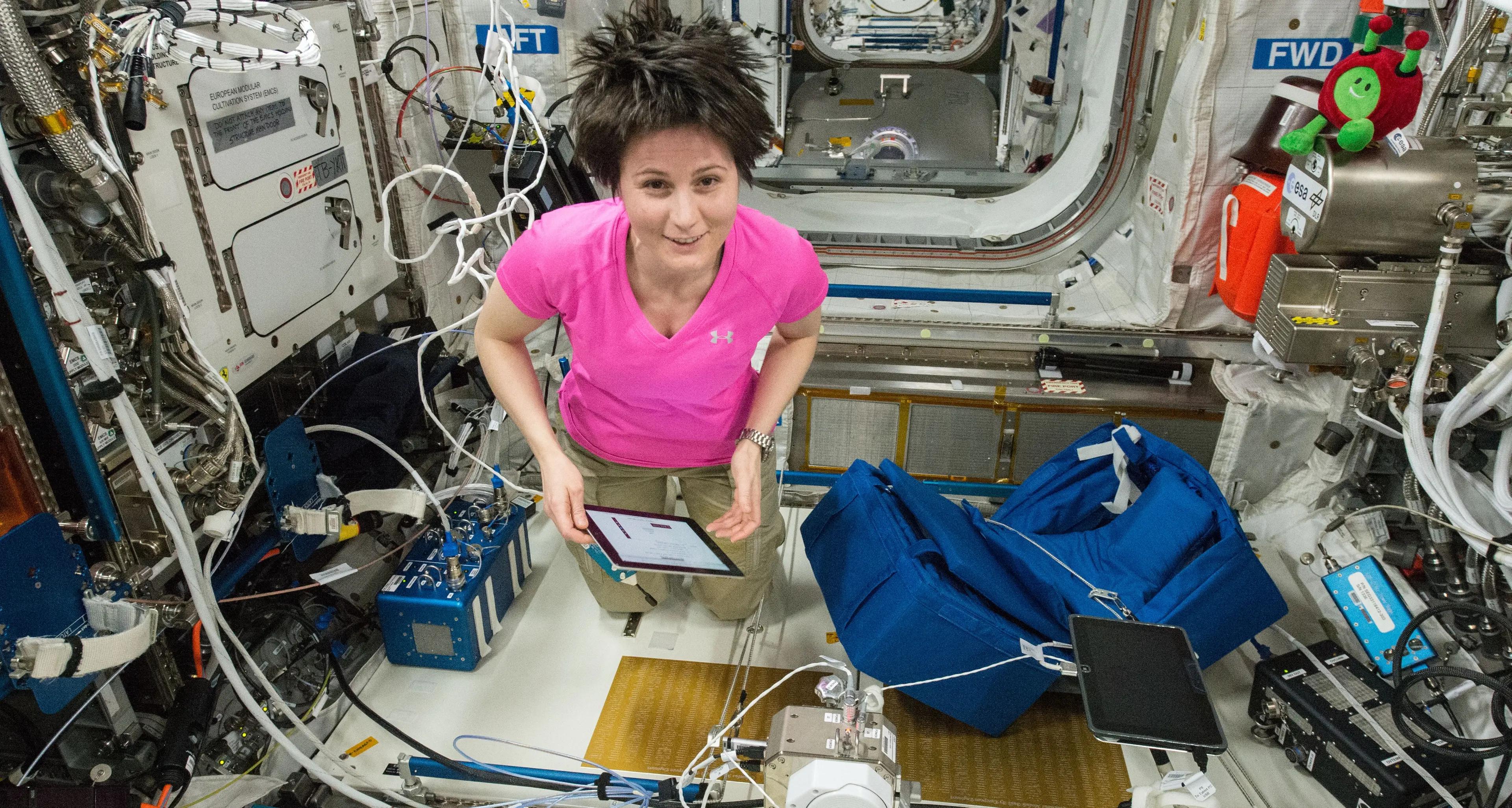 Pavia: laurea honoris causa ad AstroSamantha