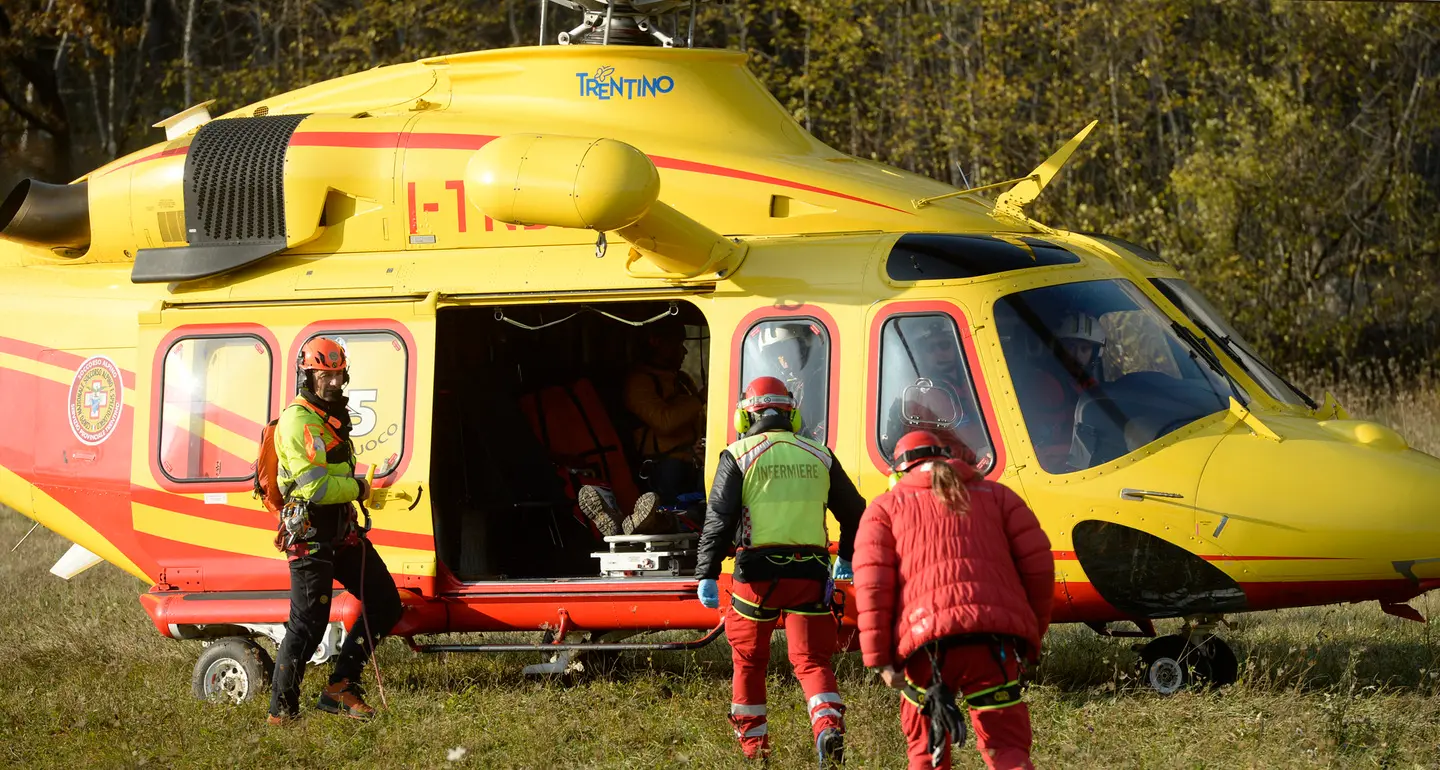 Jumper russo sbatte contro il Casale: illeso e miracolato