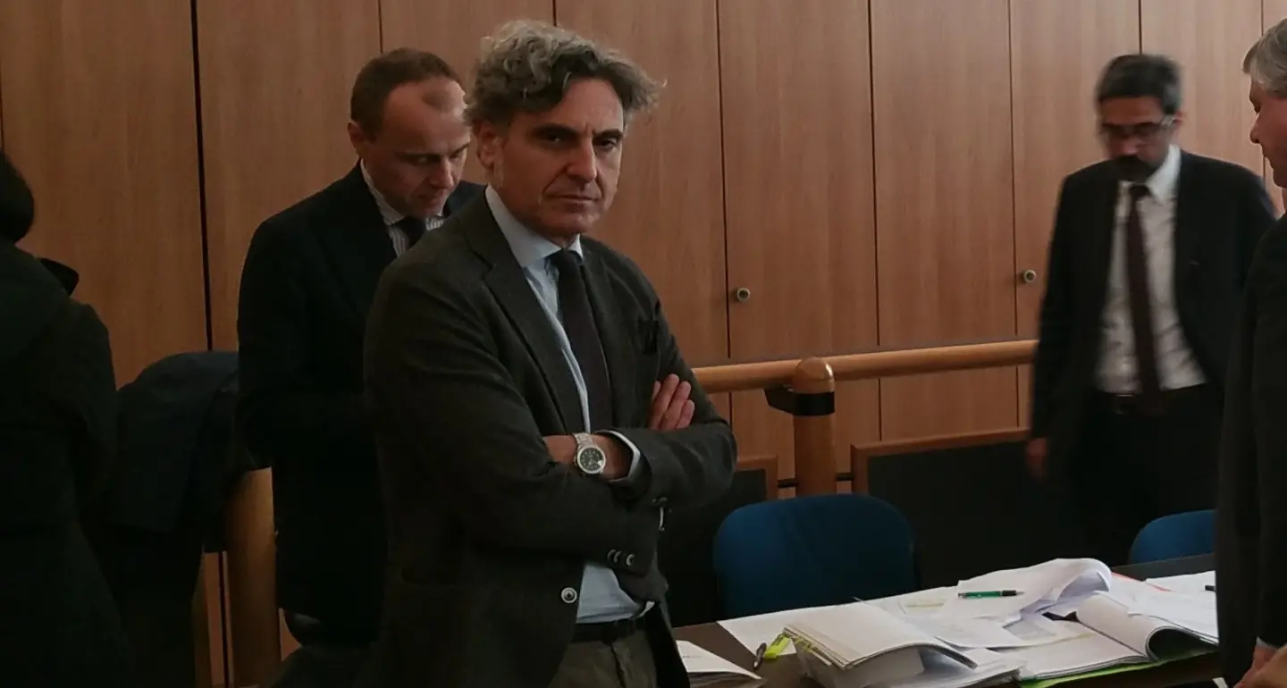 A processo tutti gli imputati