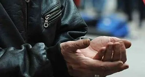 Accattonaggio, Mori intensificherà i controlli