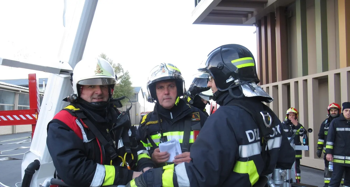 Incendio alla Adige Group Ma è una esercitazione