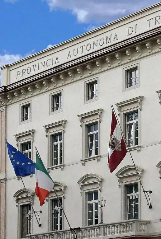 Spese di rappresentanza, in dieci anni calo del 95%