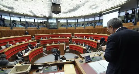 De Godenz sprinta e diventa Paperone