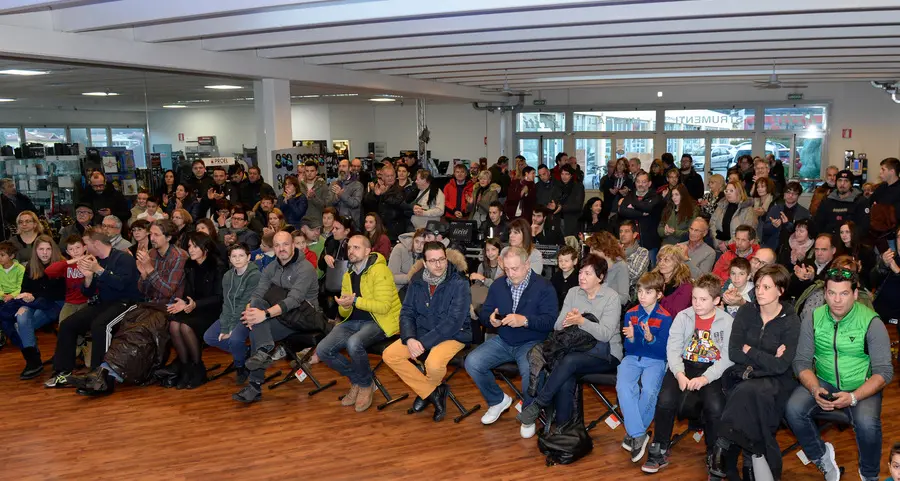 Folla di gente allo show di Braido per i 25 anni di Iiriti
