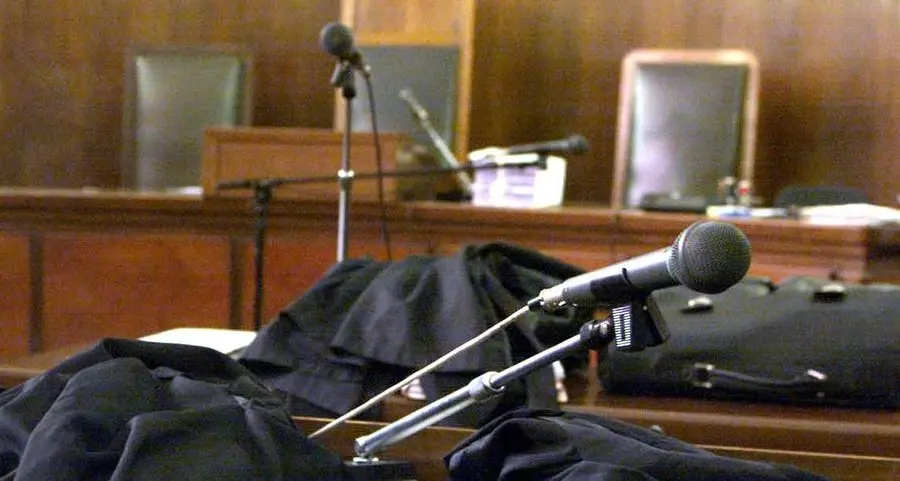 Estorsione a luci rosse: due giovani condannate