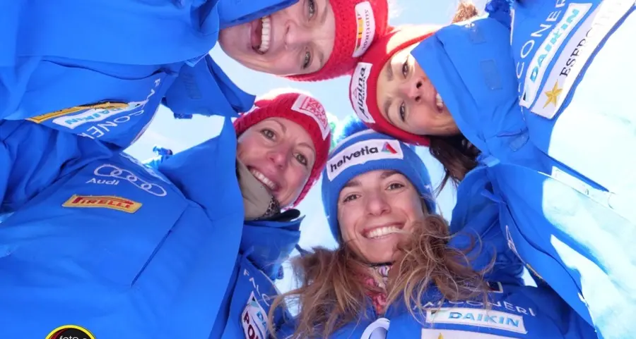 Azzurre di sci sulle piste dell’Alpe Cermis