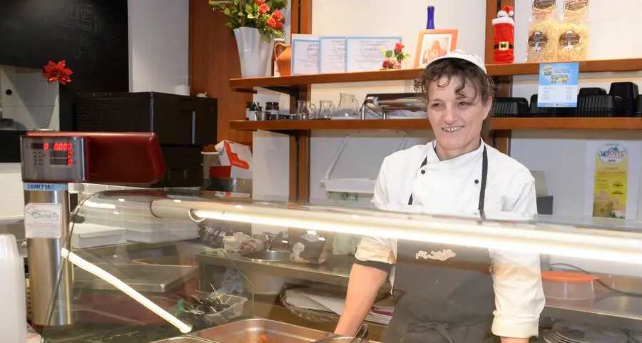 Rivolta in via Manzoni «Vogliono farci chiudere»