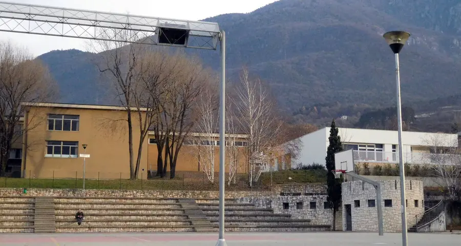Mattarello, sulla mensa il Comune cerca l’accordo