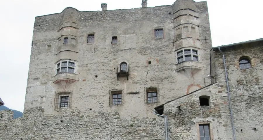 “Amici della storia”, appello per il castello
