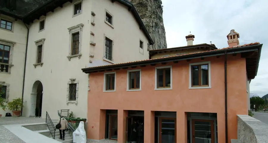 I libri della biblioteca di Arco ancora in vendita a 2 euro