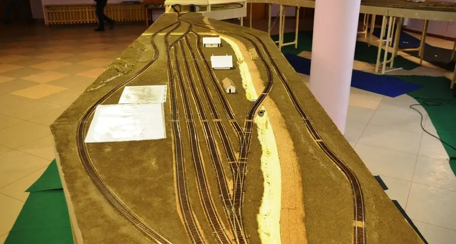 La ferrovia militare in un plastico