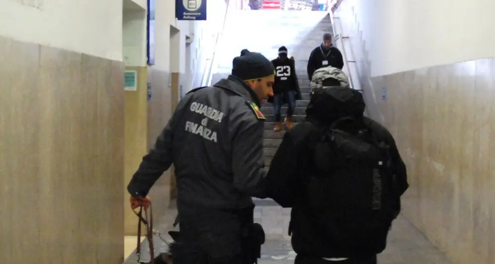Spaccio di droga sui treni regionali