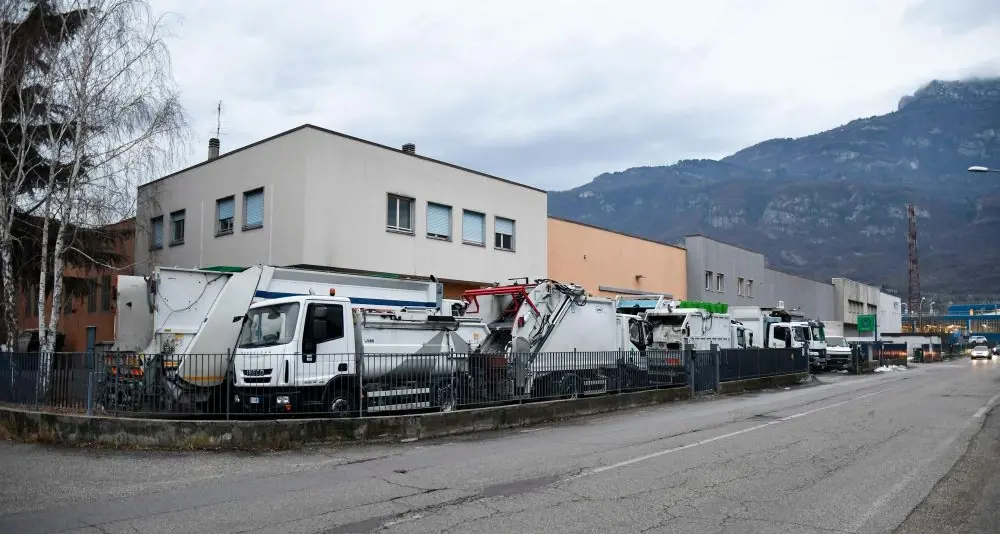 Tensioni nel mondo del lavoro: \"Licenziati per la pausa caffè troppo lunga\"