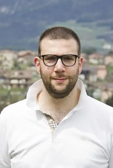 Distribuito ai cittadini il notiziario «Lungo il Carera»