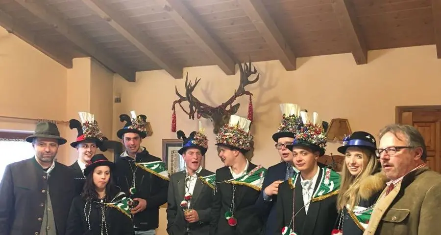 Frassilongo, il Comune festeggia i coscritti