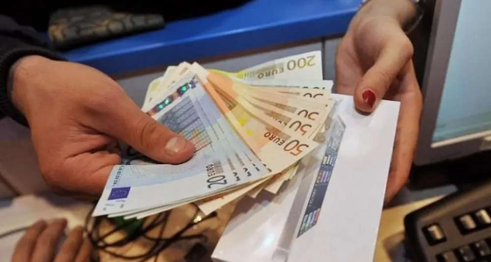 Incassa la pensione della suocera già morta