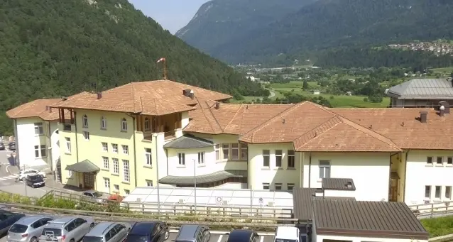 Ortopedia Tione, ritardi per il suo trasferimento