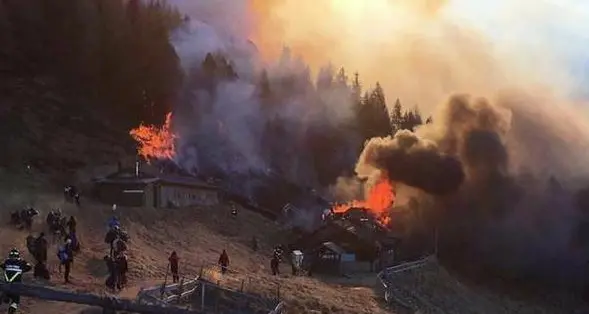 Un anno fa andò in fumo il rifugio Tonini