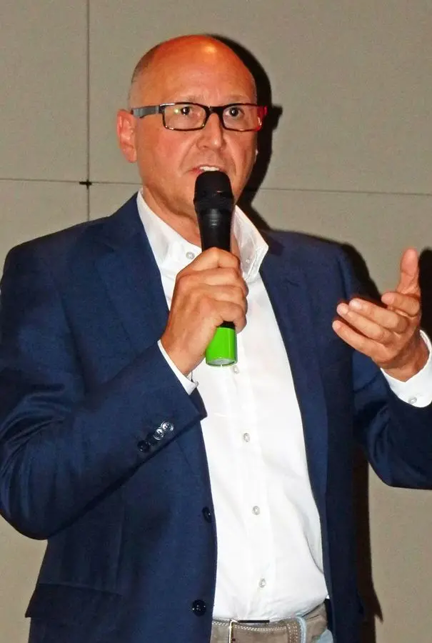 Forrer: «Gli altri litigano? Pensiamo agli investimenti»