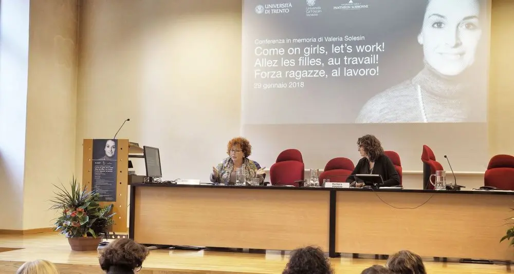 Intitolata una piazza a Valeria Solesin