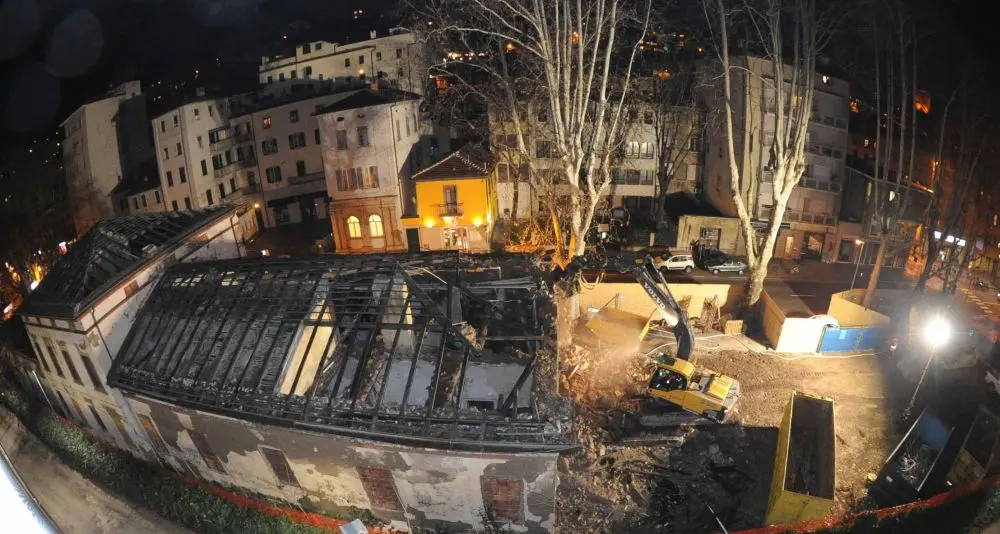 Ex asilo di San Martino, le ruspe entrano in azione