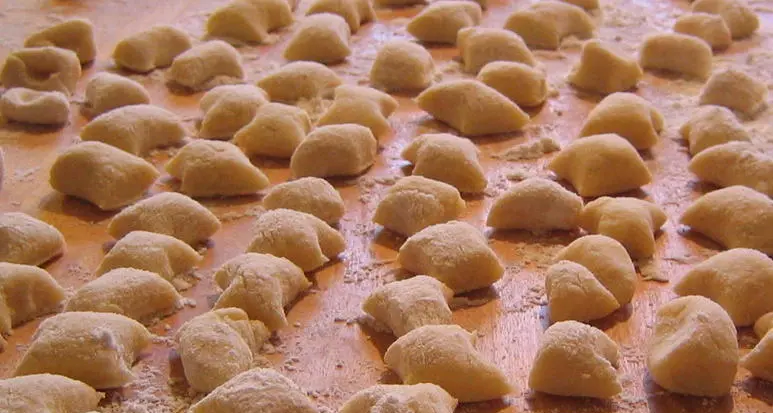 A Varignano la scorpacciata non teme neppure il maltempo