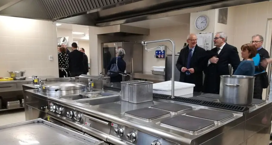 Sopralluogo dell’assessore alla salute Zeni alla nuova cucina dell’ospedale di Tione
