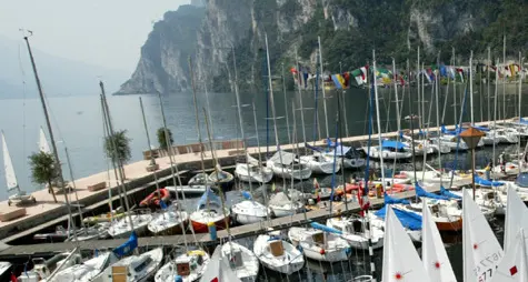 «Non ci sono le prove dell’uso di frasi volgari»