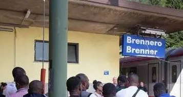 «Profughi, per loro lo scoglio principale è la nostra lingua»