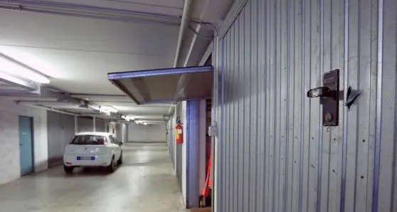 I ladri \"svuotano\" cinque garage a Gardolo