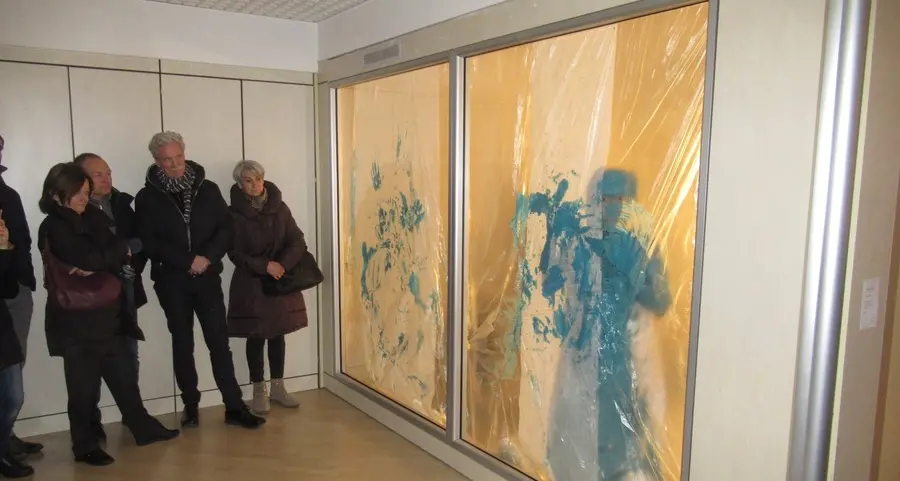 La performance d’arte di Virginia Sartori