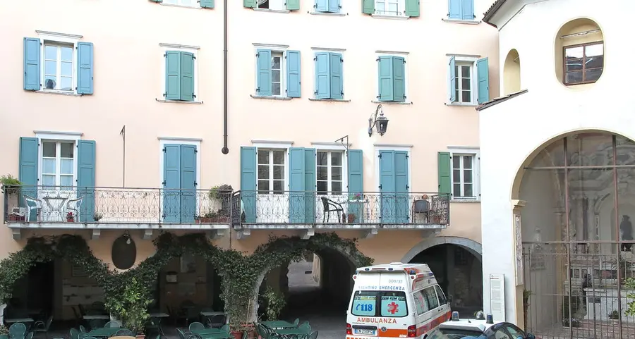 Muore in casa, lo trovano dopo tre giorni