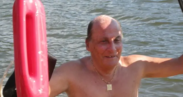 Francescotti, 80 anni attraversando a nuoto quattro laghi