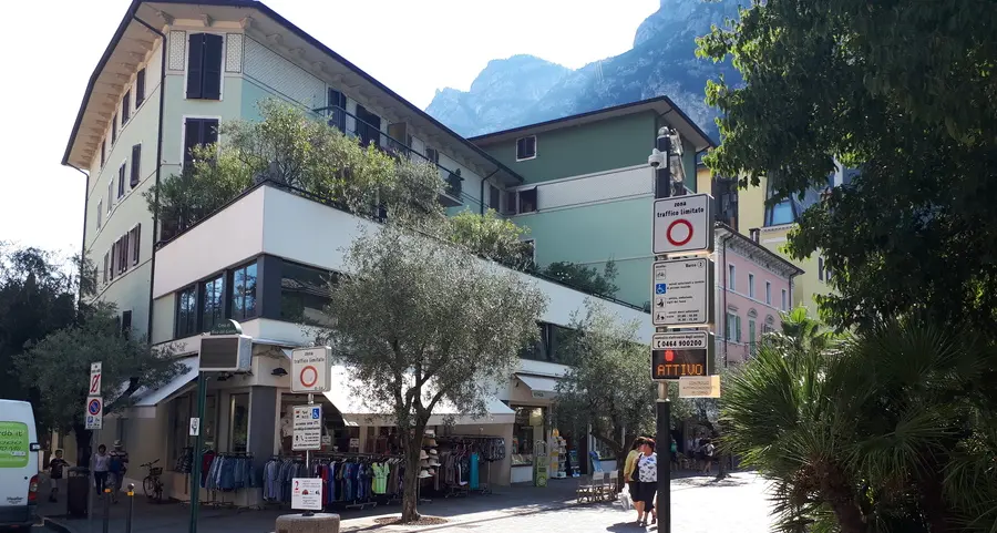 «Accessi alla Ztl diminuiti di due terzi»