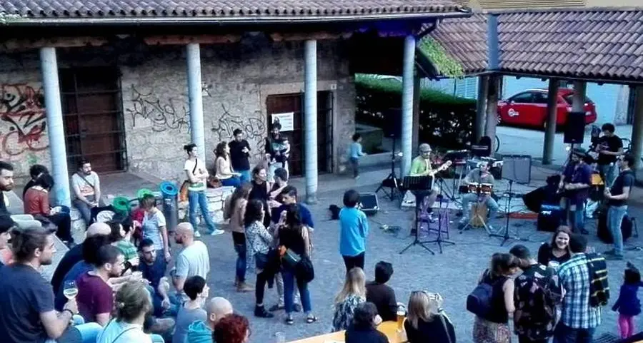 Alla Bookique con A – Group c’è la cena comunitaria