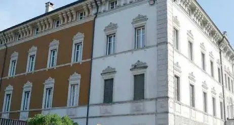 Rischio distacchi, via al restauro del palazzo dell'Arcidiocesi