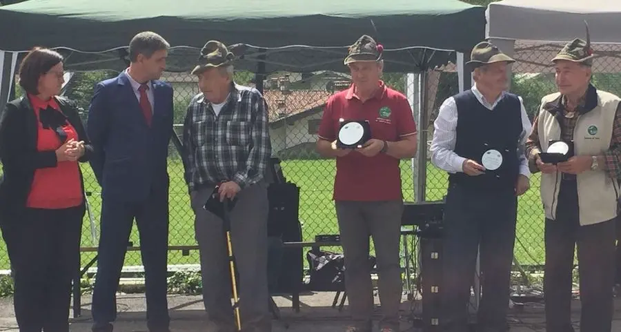 Tiarno di Sotto, grande festa per i 50 anni del gruppo alpini