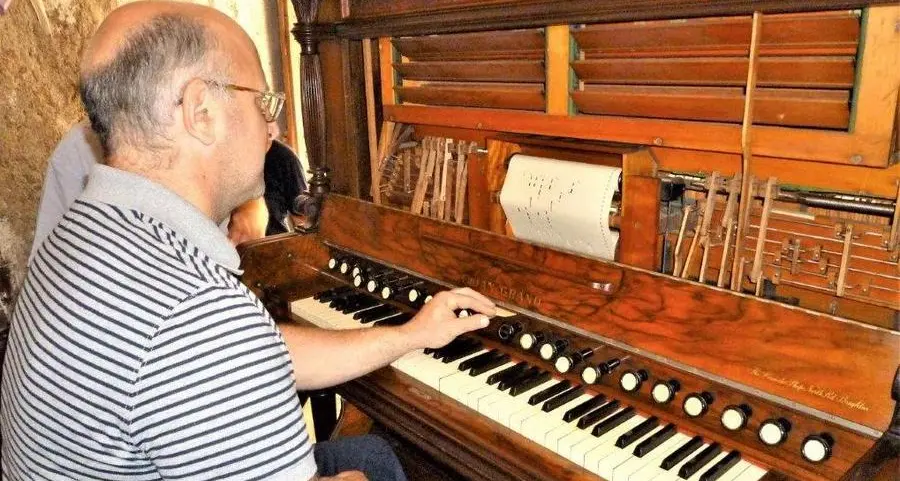 L’harmonium è tornato a suonare
