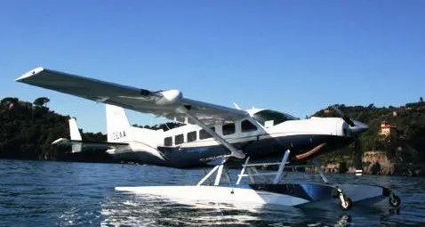 Sul lago di Ledro arrivano gli idrovolanti